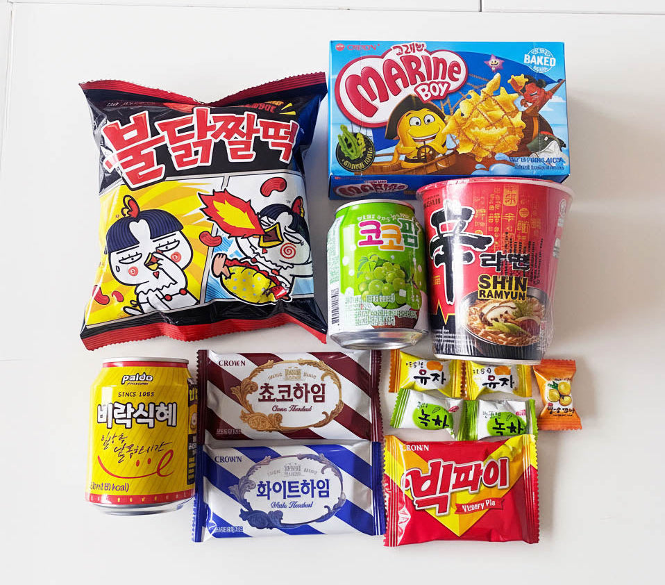 K-Snack & Ramen Discovery Box