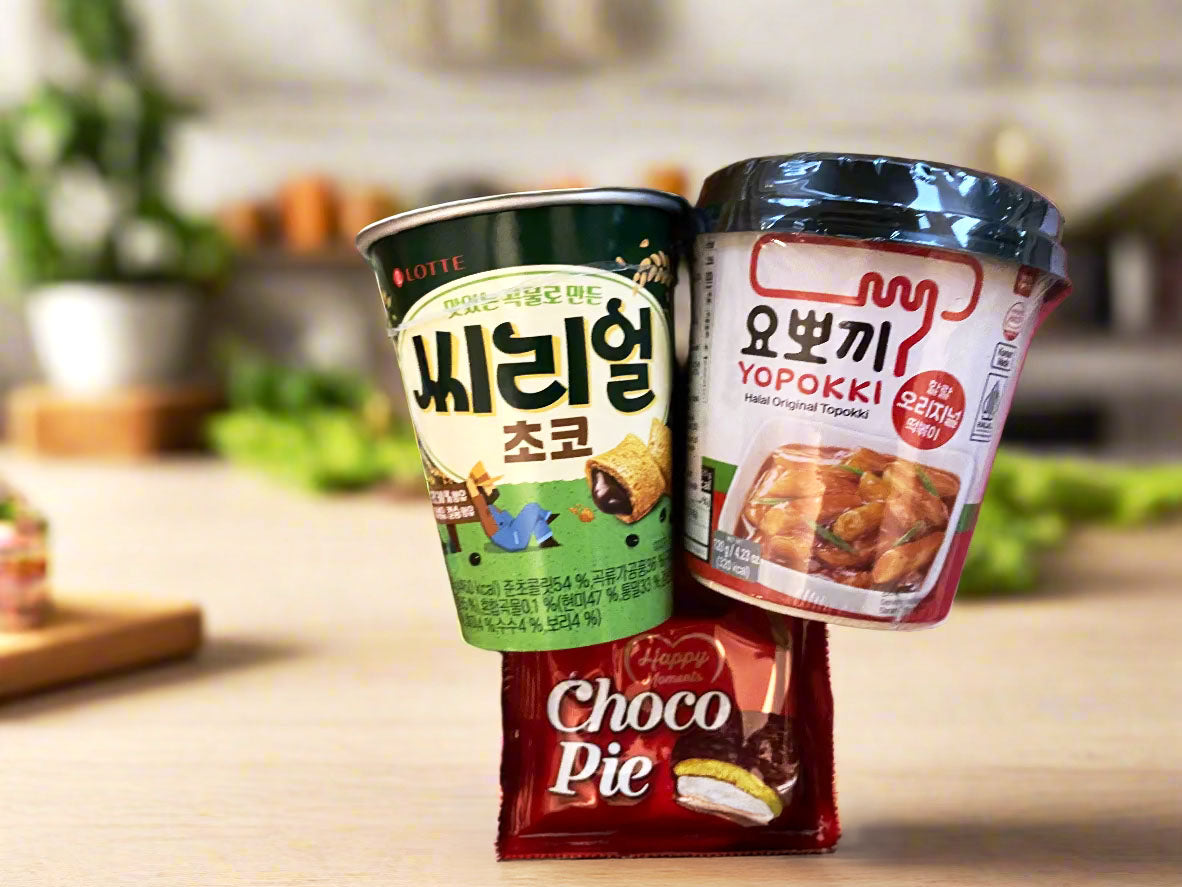 STAY’s K-Snack Stash Set(Themed box - FREE photo card included)*